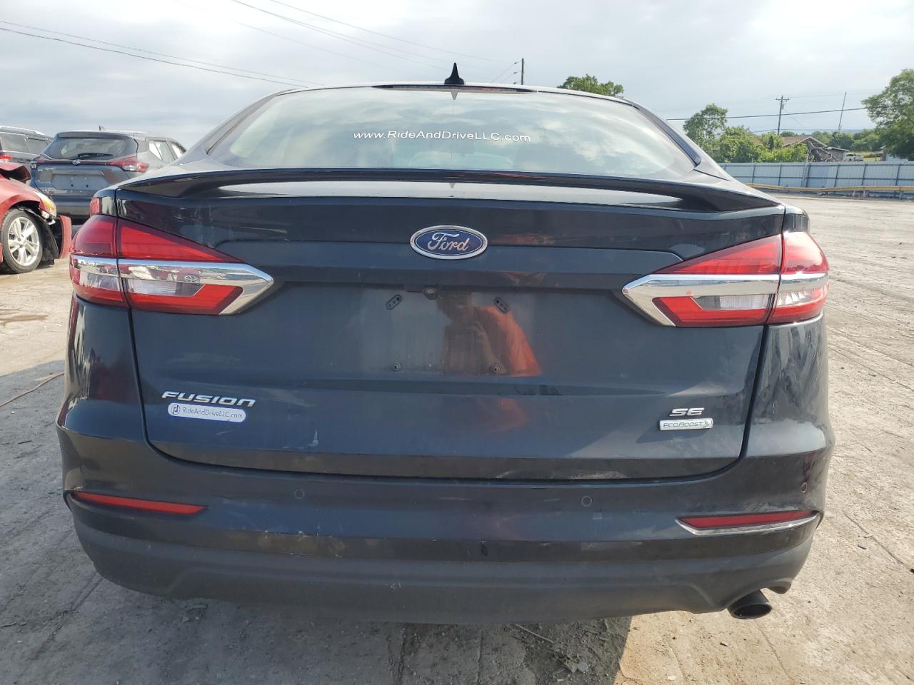 2019 Ford Fusion Se VIN: 3FA6P0HD0KR160787 Lot: 63985344