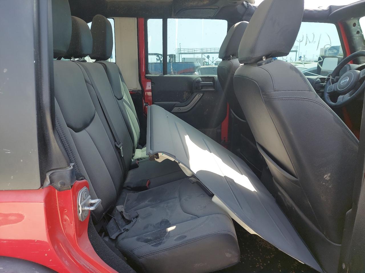 1C4BJWDG4FL586760 - 2015 Jeep Wrangler - #undefined