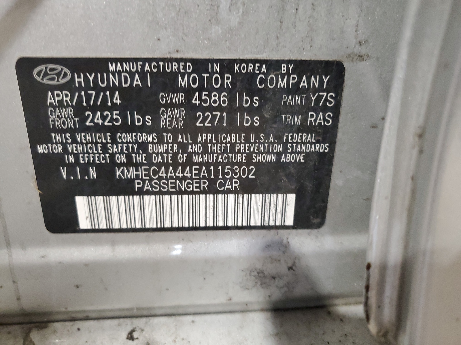 2014 Hyundai Sonata Hybrid vin: KMHEC4A44EA115302