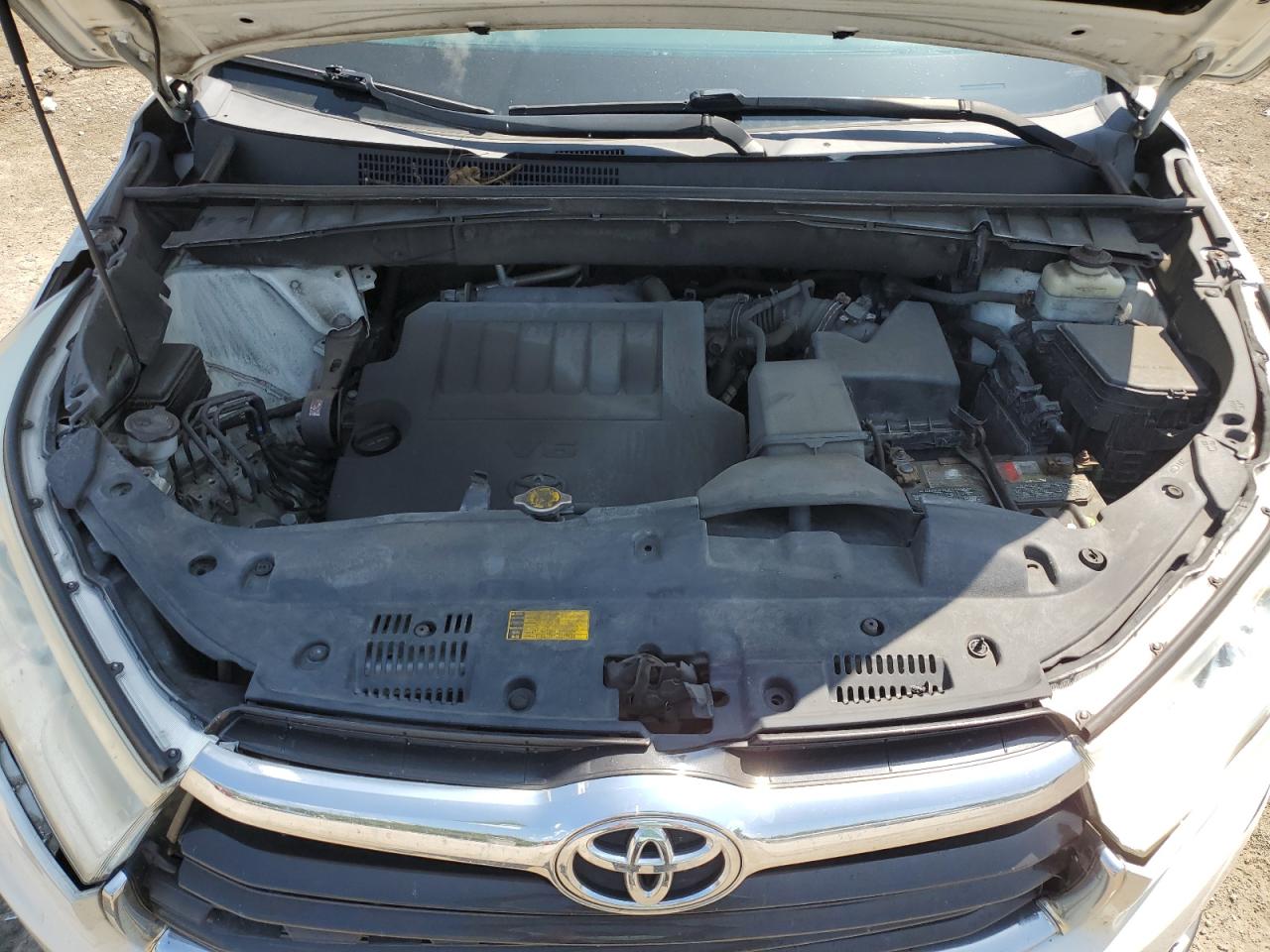 2014 Toyota Highlander Le VIN: 5TDBKRFH8ES068099 Lot: 64887034