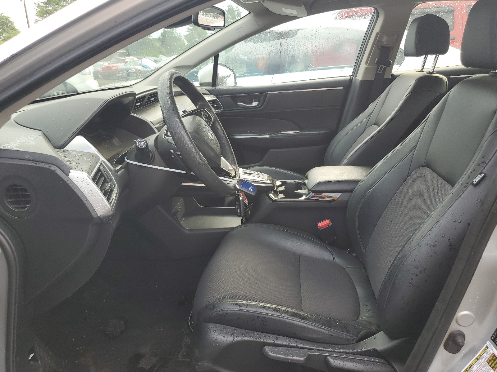 JHMZC5F1XJC018841 2018 Honda Clarity