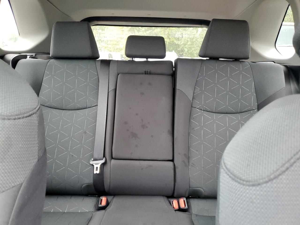 2024 Toyota Rav4 Xle VIN: 2T3W1RFV4RC283012 Lot: 65293414