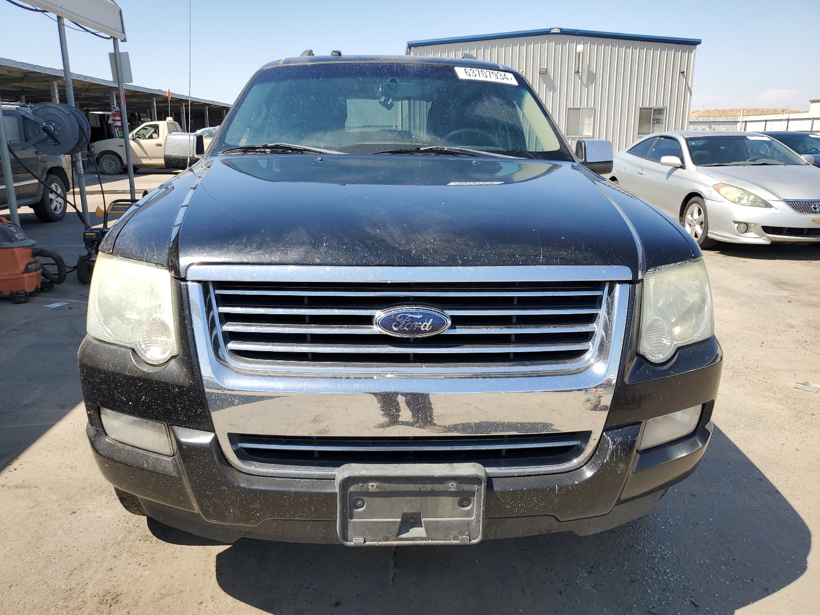 1FMEU65E28UB35689 2008 Ford Explorer Limited