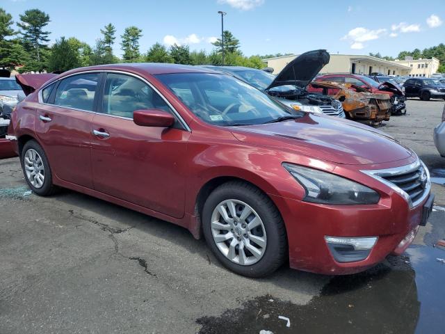 Sedans NISSAN ALTIMA 2014 Czerwony