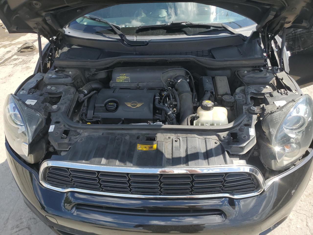 2014 Mini Cooper S Countryman VIN: WMWZC3C59EWP28098 Lot: 62931684