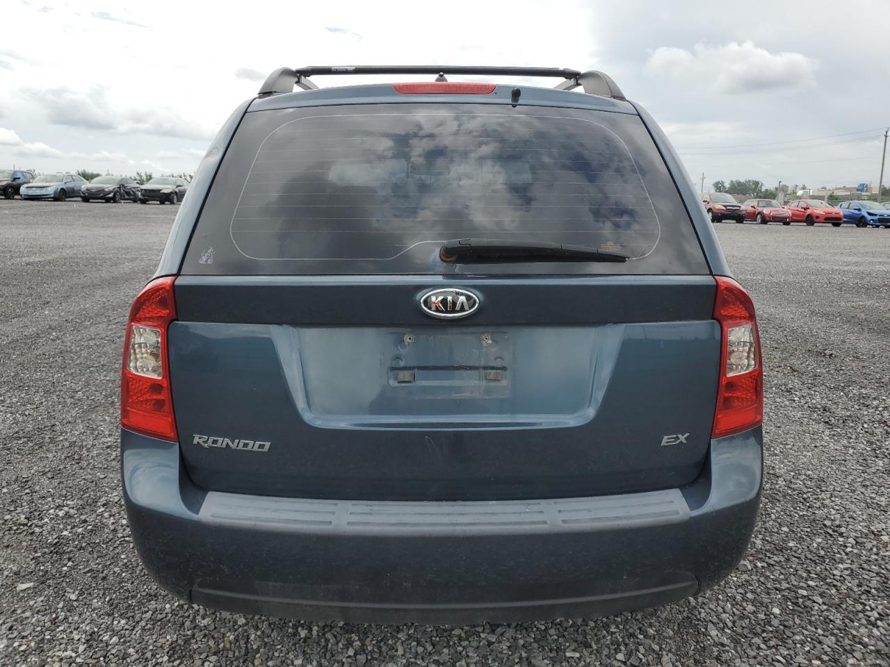 2009 Kia Rondo Base VIN: KNAFG528197293253 Lot: 63606024