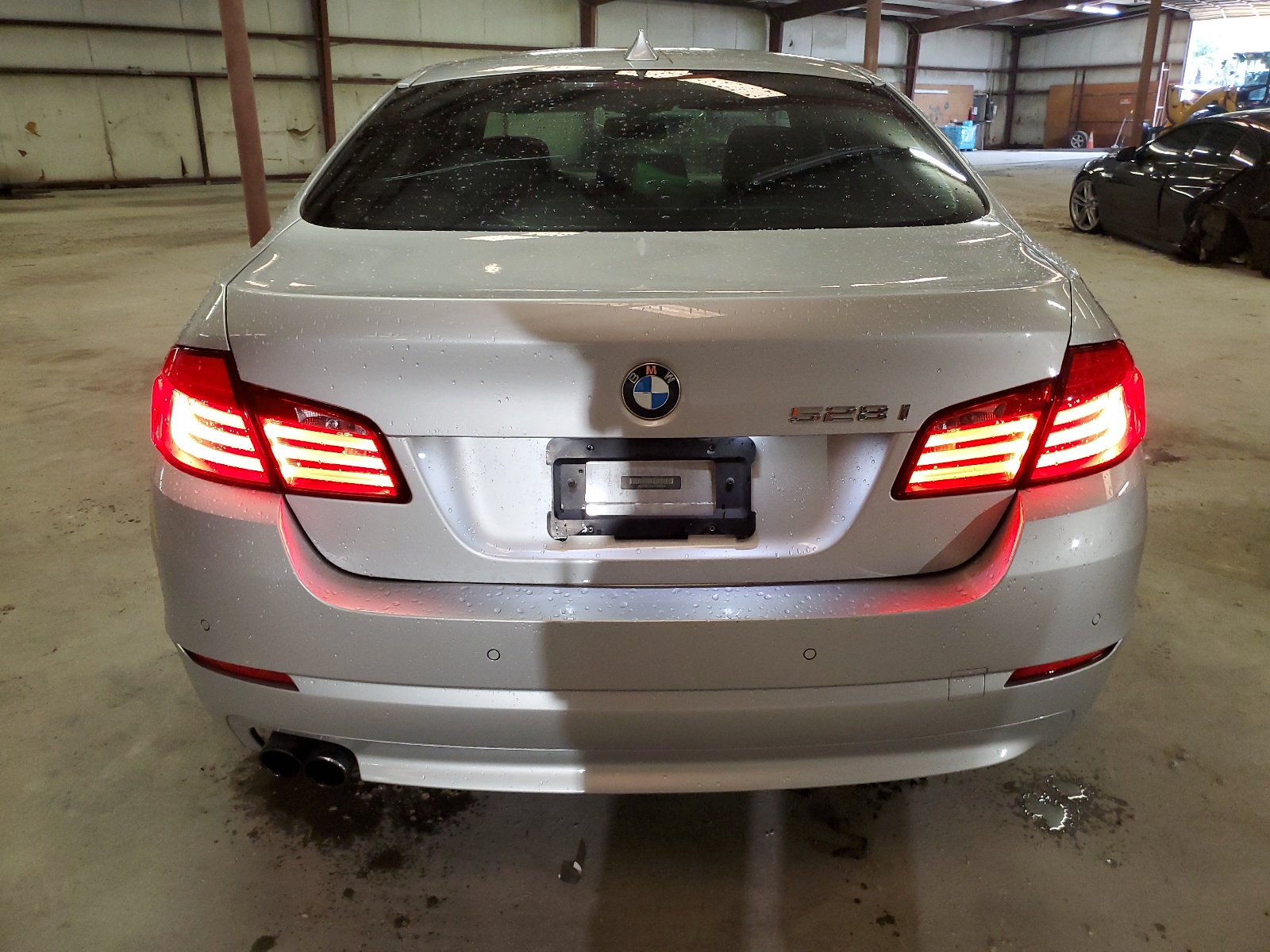 WBAXH5C52CDW07586 2012 BMW 528 Xi