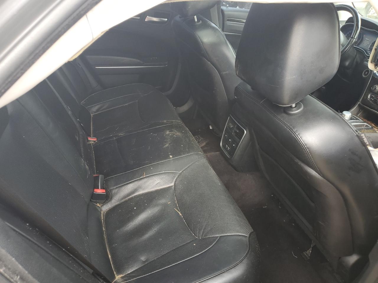 2016 Chrysler 300C VIN: 2C3CCAEG4GH260833 Lot: 65213404