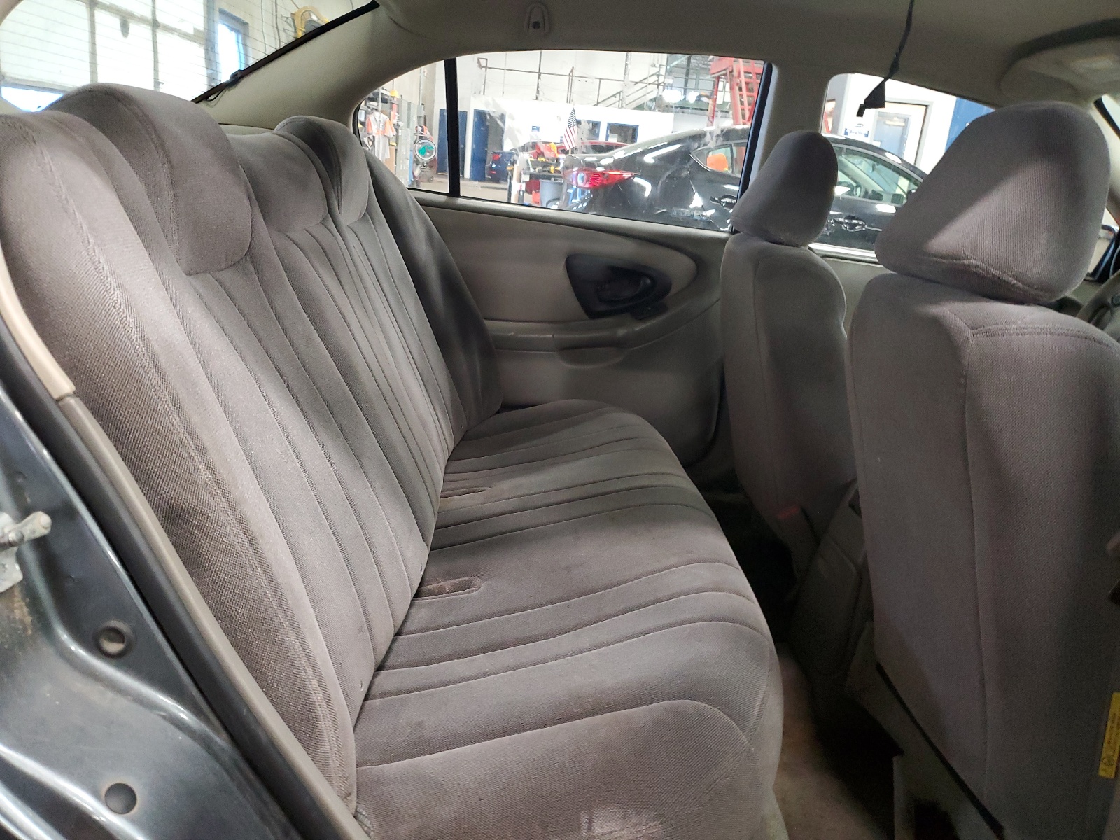 1G1ND52F85M164694 2005 Chevrolet Classic