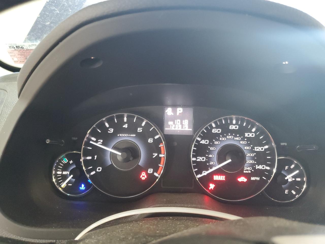 2011 Subaru Outback 2.5I Limited VIN: 4S4BRBLC6B3421086 Lot: 64696224