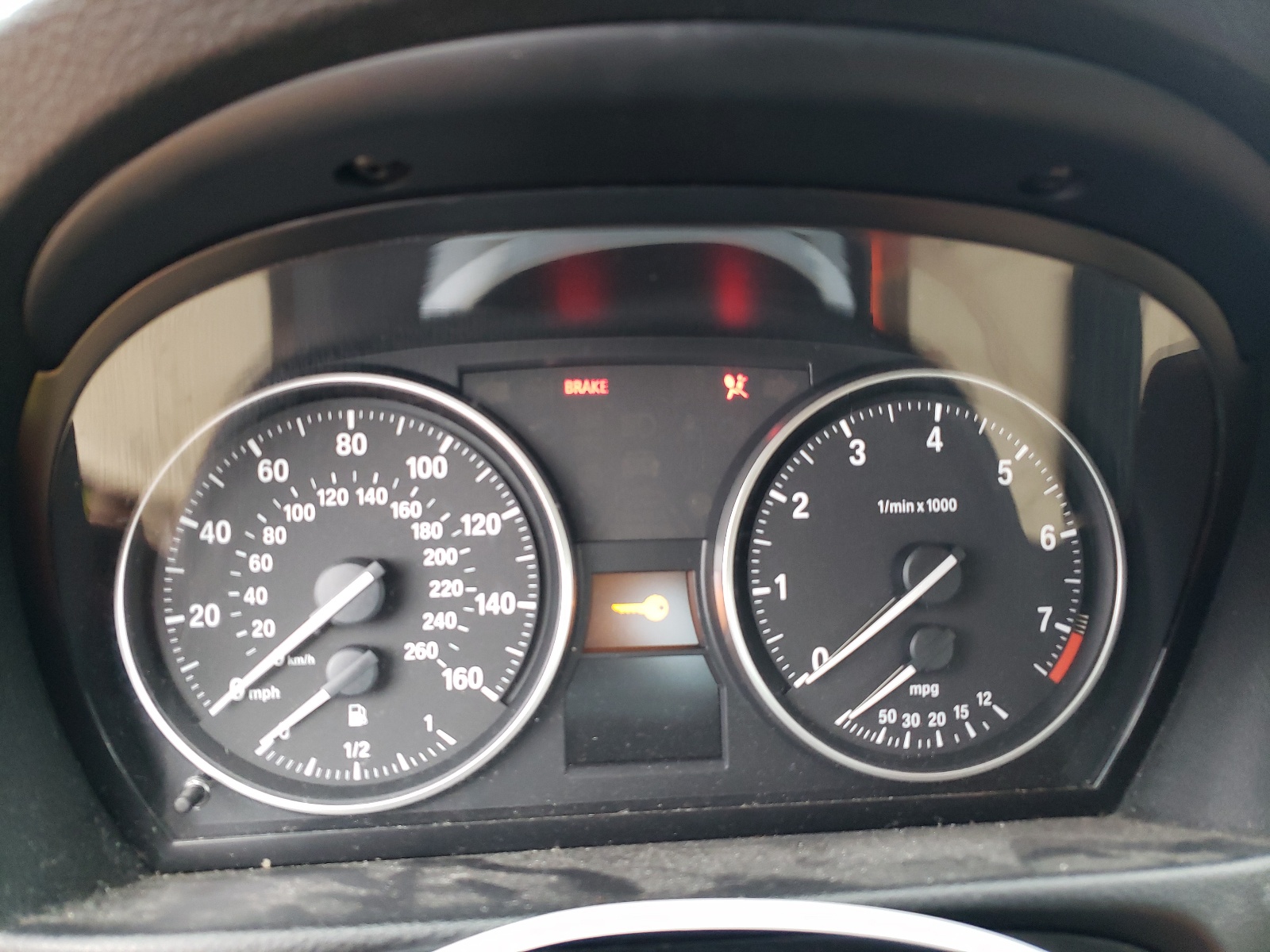 WBAVC93548KZ73341 2008 BMW 328 Xi