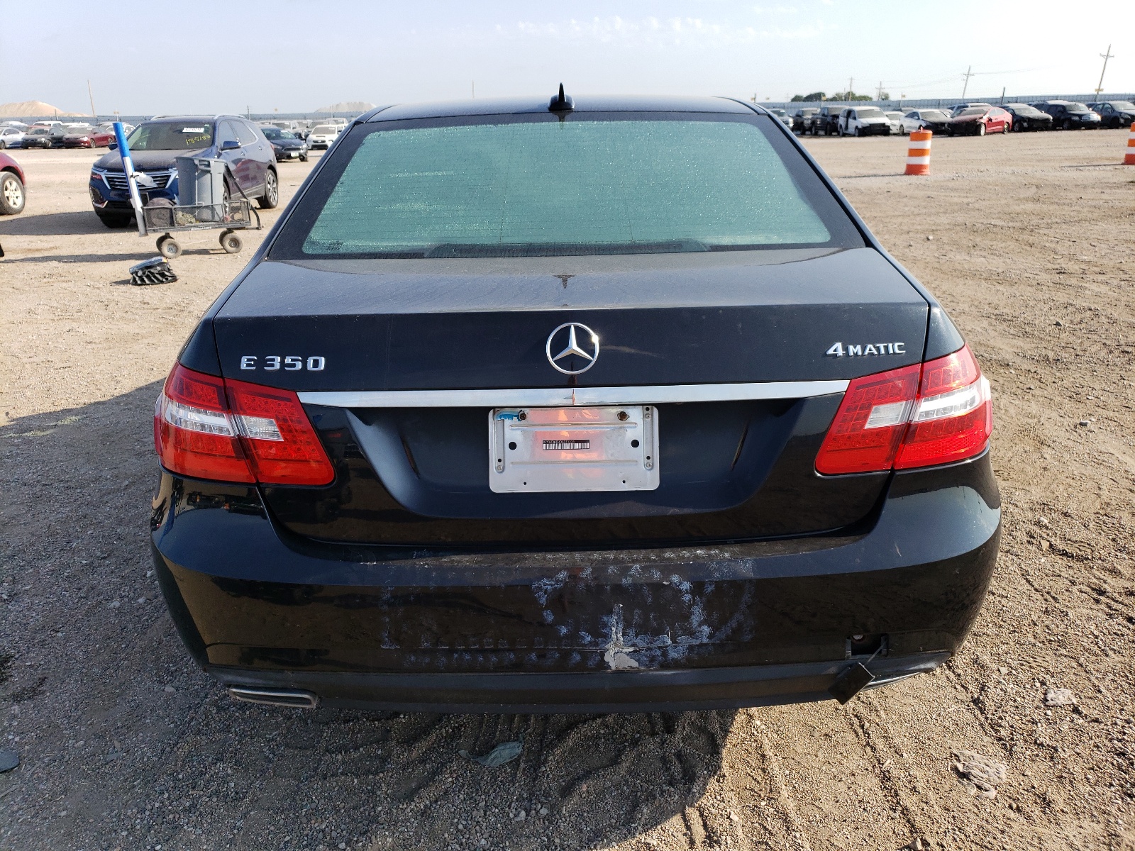 WDDHF8HB4BA319233 2011 Mercedes-Benz E 350 4Matic