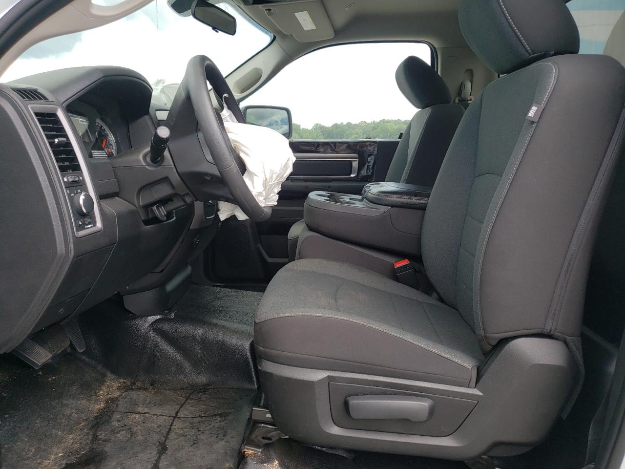 2023 Ram 1500 Classic Tradesman VIN: 3C6JR6DG1PG665880 Lot: 65004694