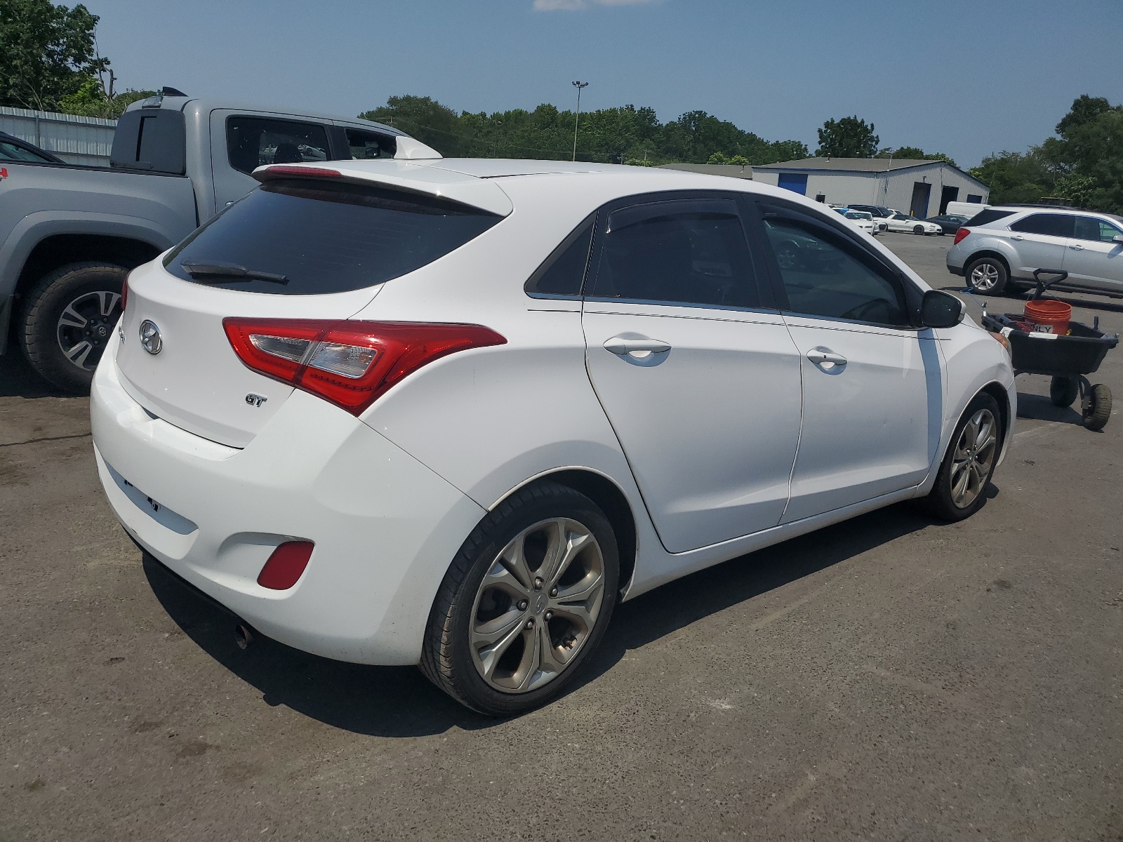 2014 Hyundai Elantra Gt vin: KMHD35LH3EU225919