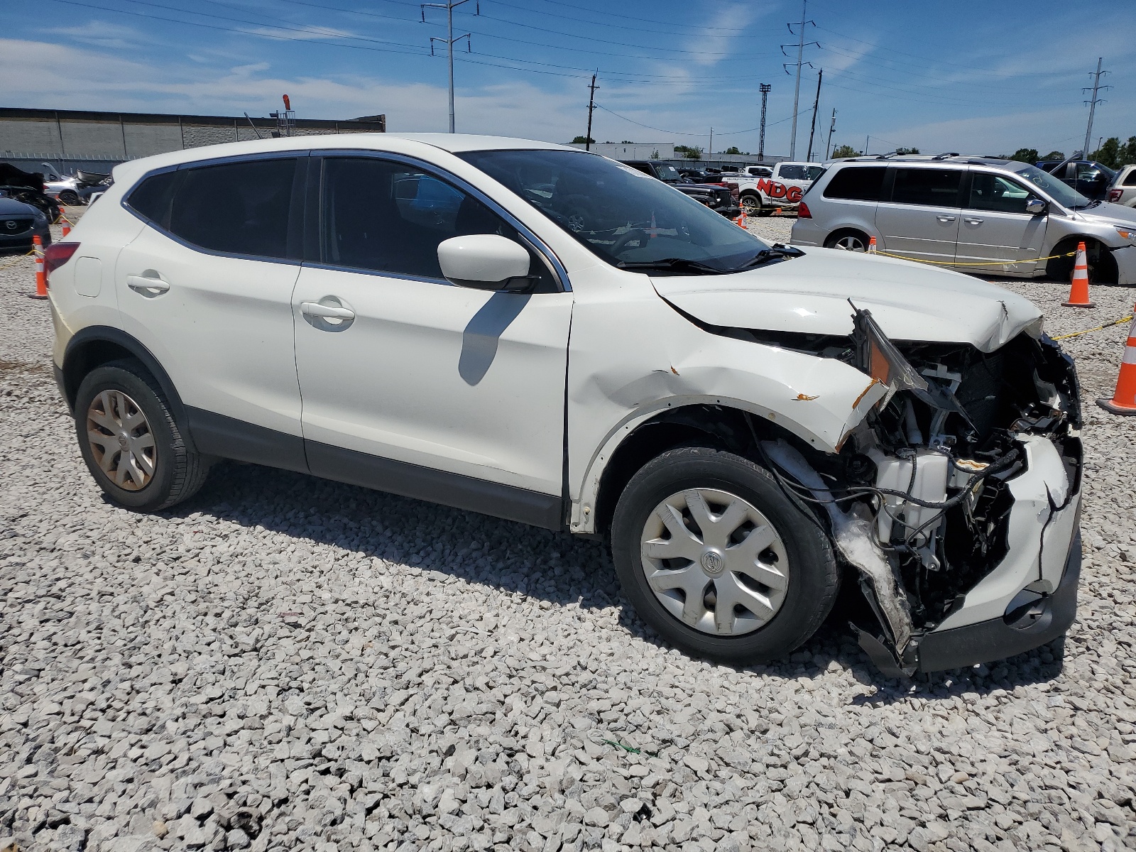 2018 Nissan Rogue Sport S vin: JN1BJ1CR8JW256085