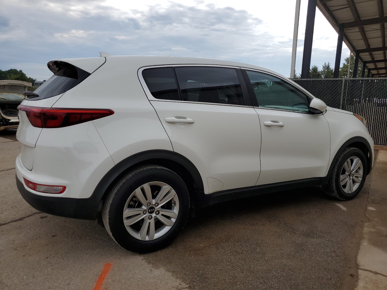 2018 Kia Sportage Lx vin: KNDPM3AC9J7464099