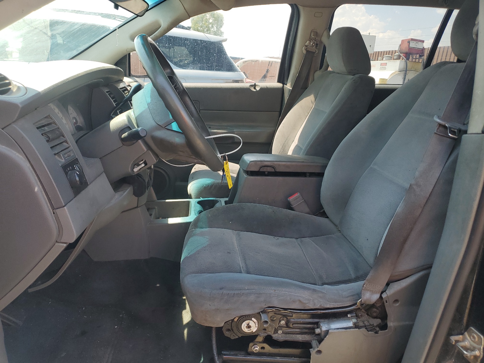 1D4HB48N55F599456 2005 Dodge Durango Slt