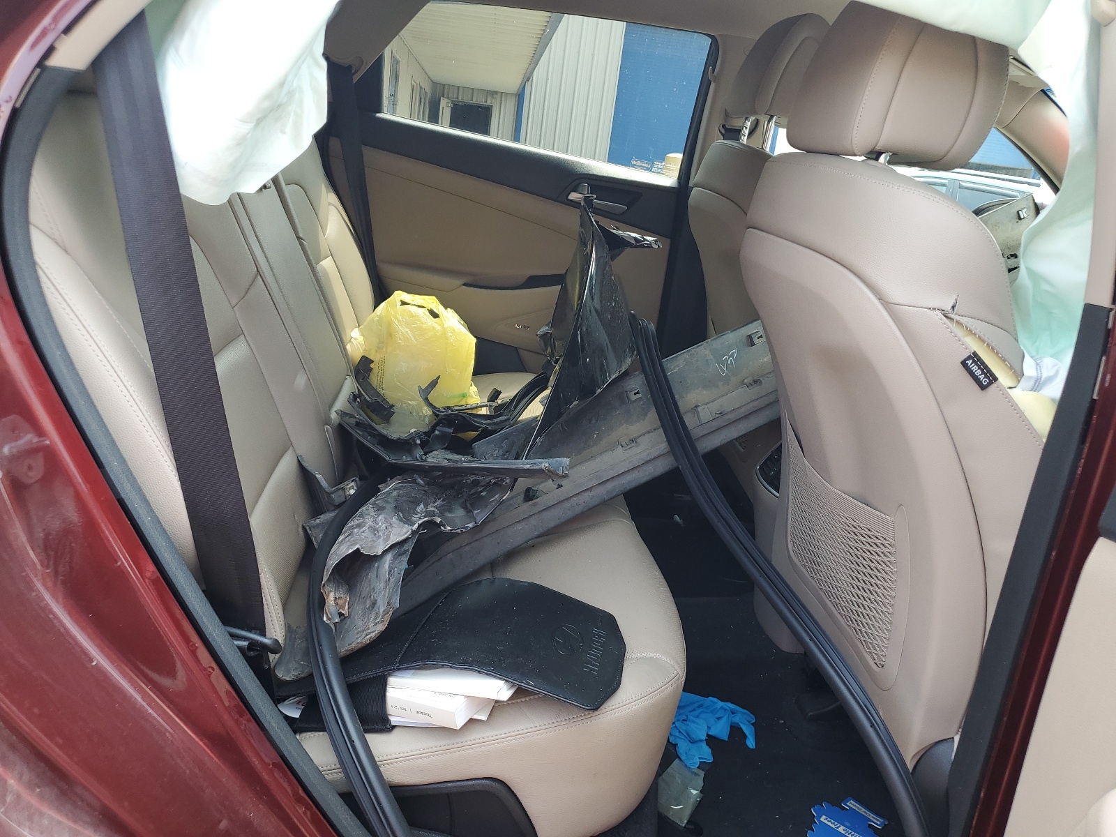 KM8J3CA43JU621902 2018 Hyundai Tucson Sel