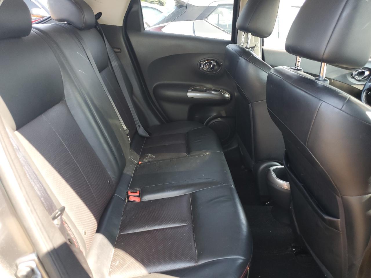 2012 Nissan Juke S VIN: JN8AF5MR4CT107326 Lot: 63643744