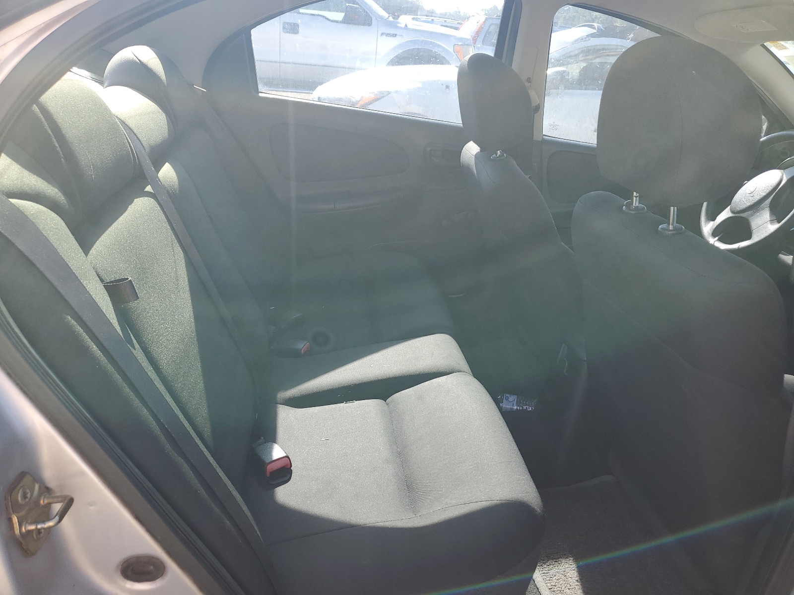 1B3ES26C55D121332 2005 Dodge Neon Base