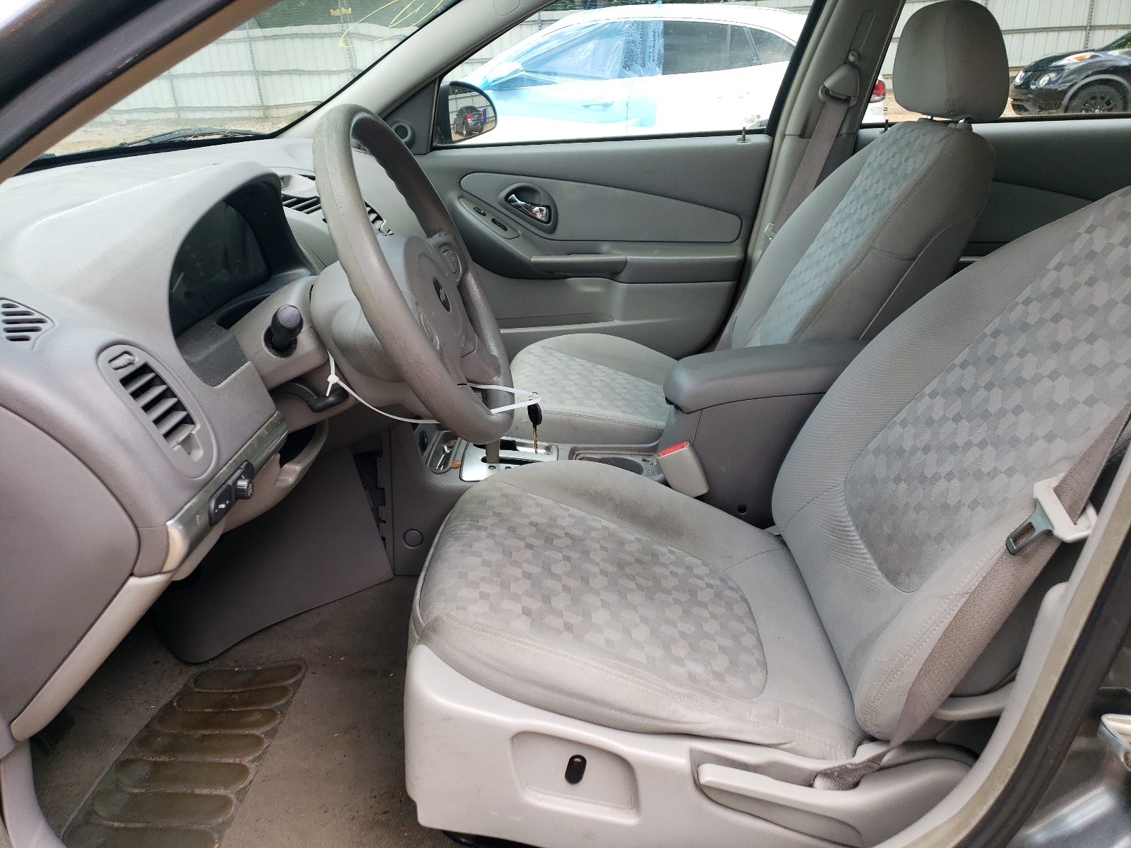 1G1ZT52875F252372 2005 Chevrolet Malibu Ls