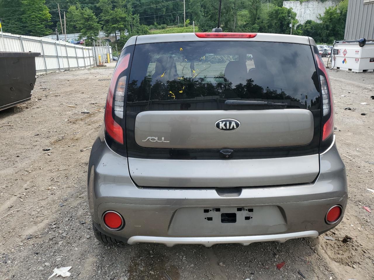 2018 Kia Soul + VIN: KNDJP3A58J7586483 Lot: 62570174