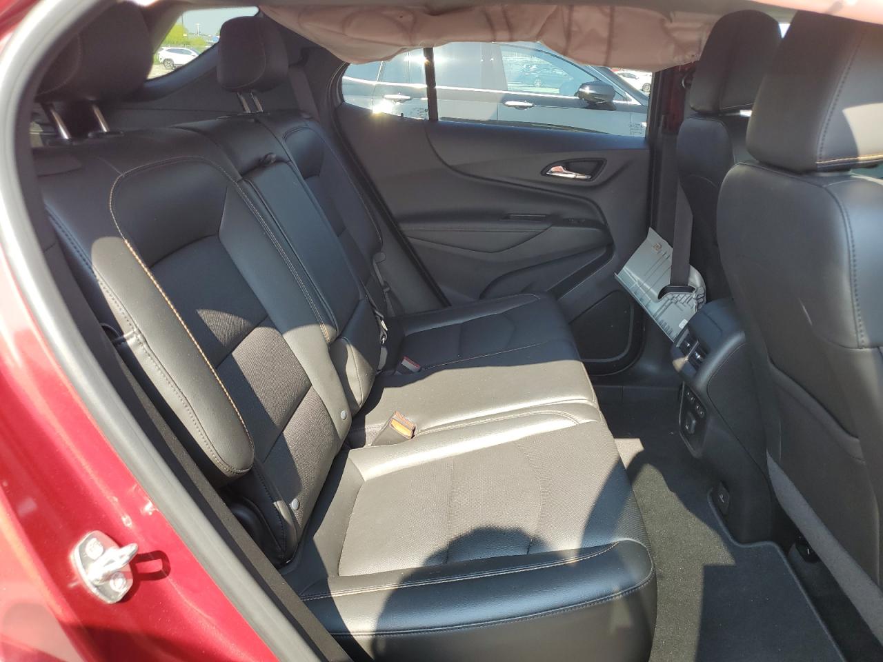 2021 Chevrolet Equinox Premier VIN: 2GNAXNEV7M6112042 Lot: 62601254