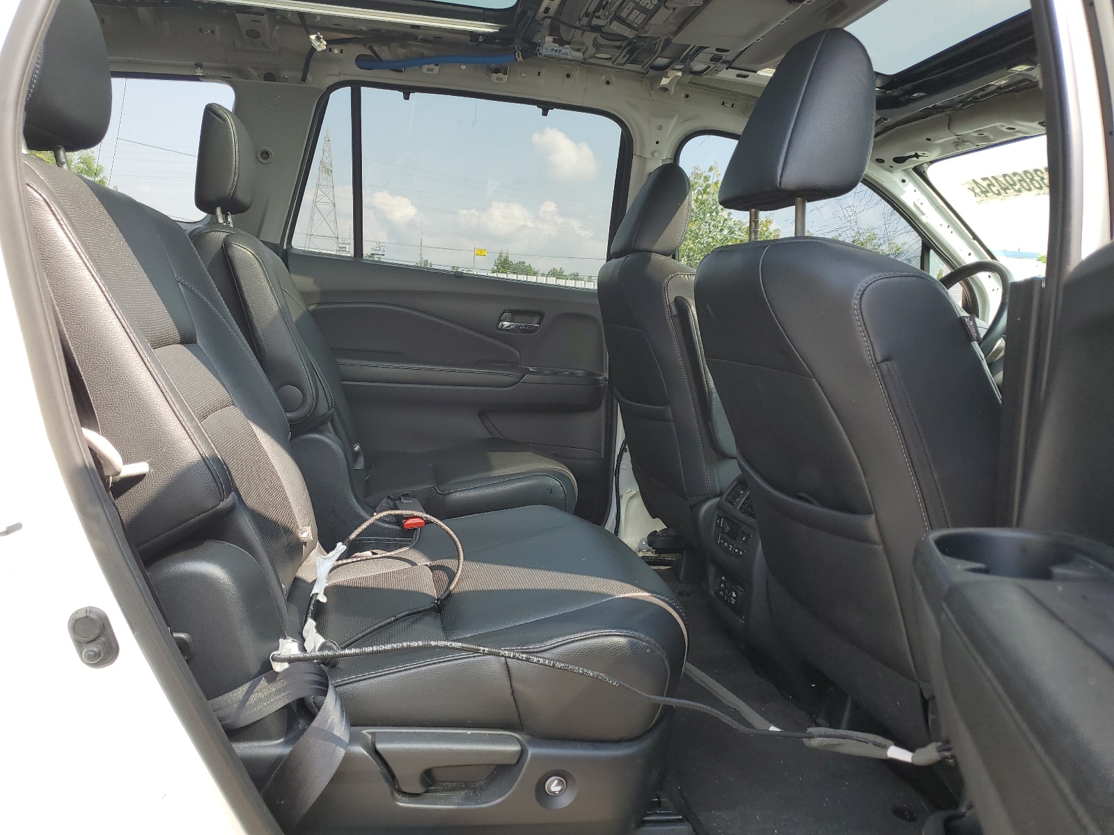 5FNYF6H97HB501293 2017 Honda Pilot Touring