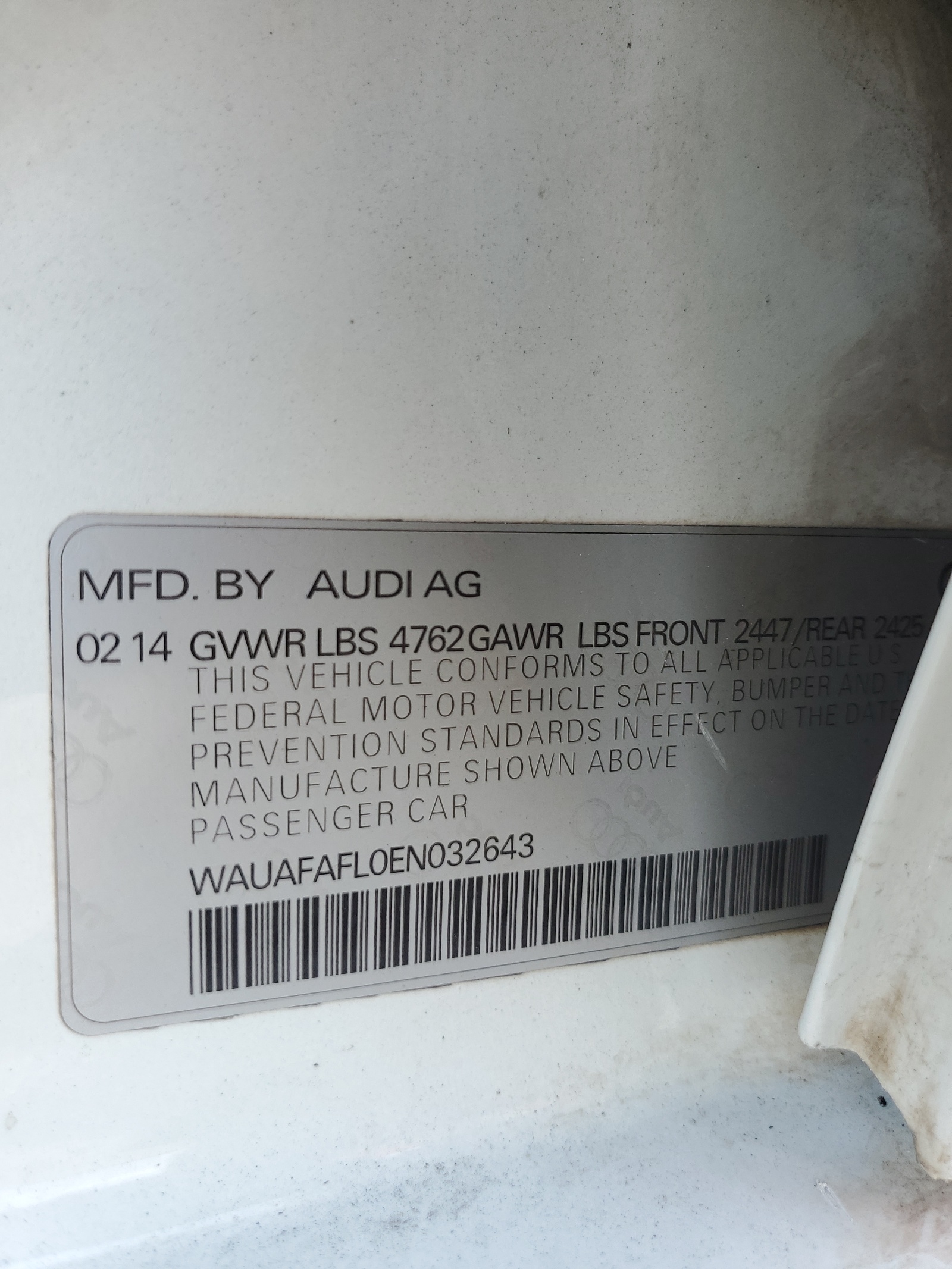 WAUAFAFL0EN032643 2014 Audi A4 Premium