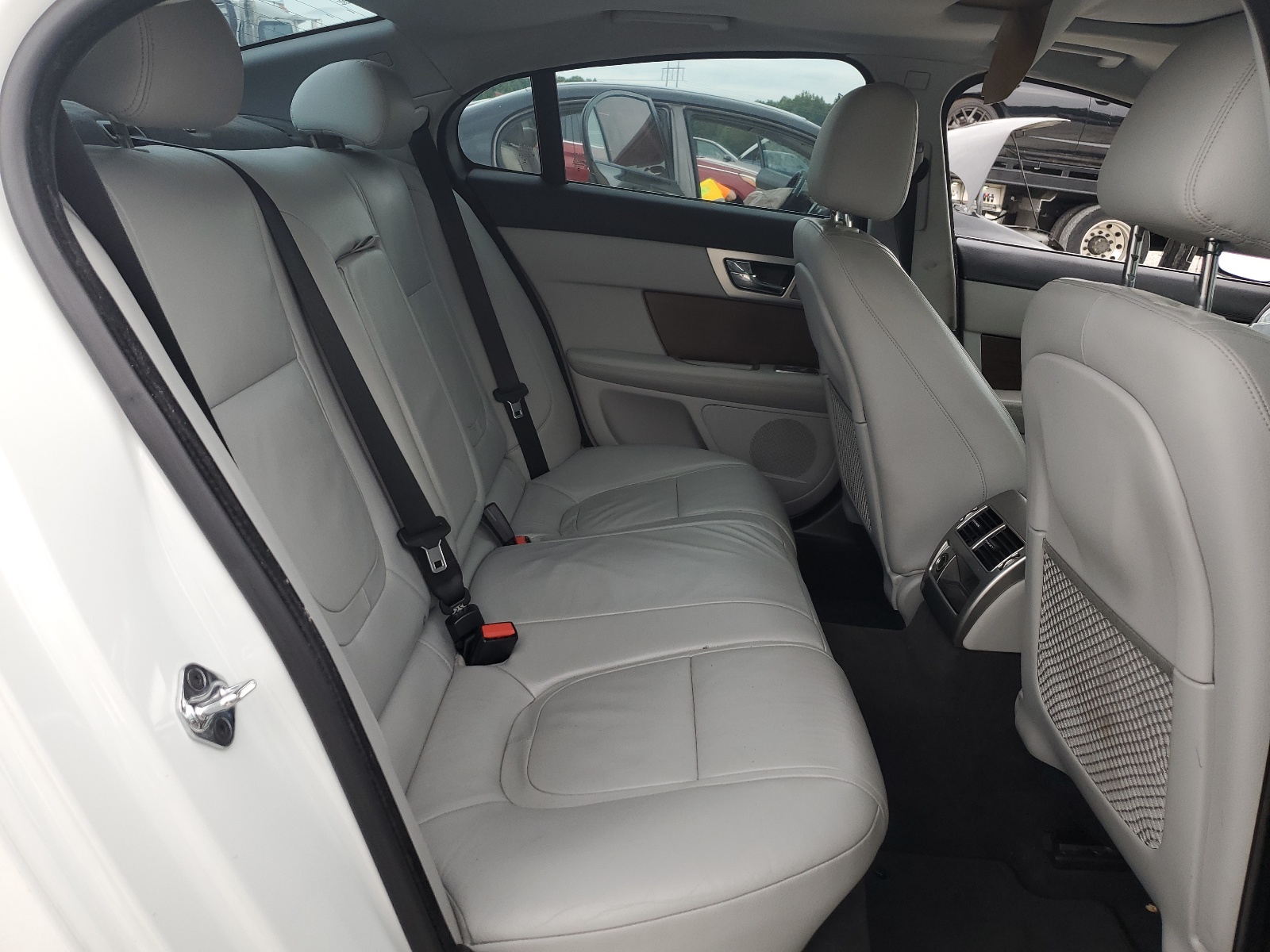 SAJWA0ES1DPS63968 2013 Jaguar Xf