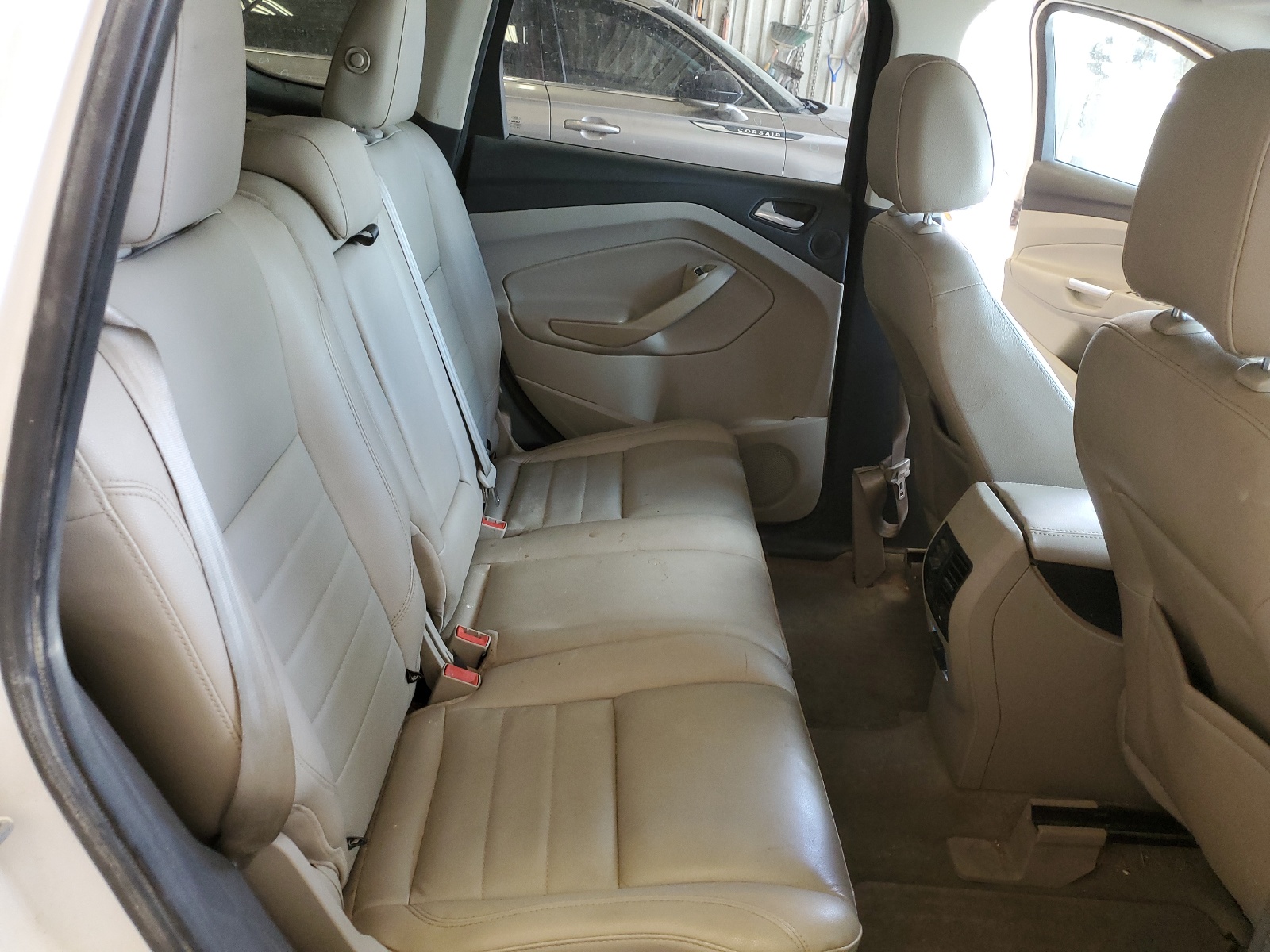 1FMCU0J98EUB28769 2014 Ford Escape Titanium