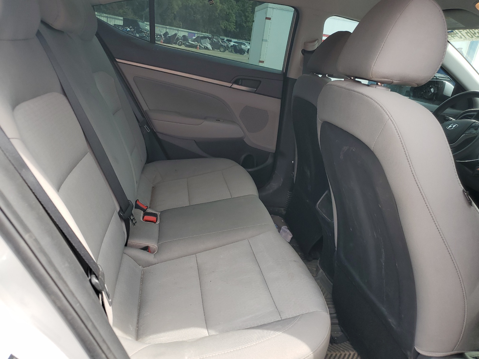 5NPD84LF2HH124917 2017 Hyundai Elantra Se