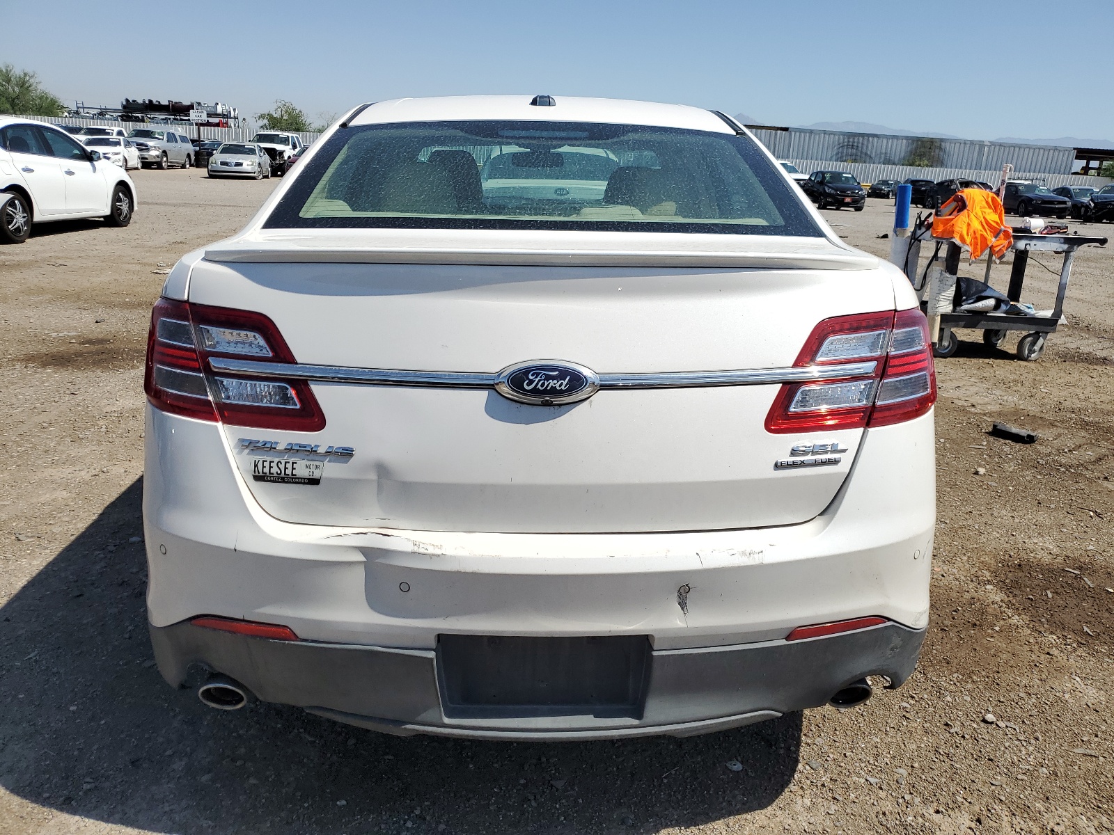 1FAHP2E83HG122613 2017 Ford Taurus Sel