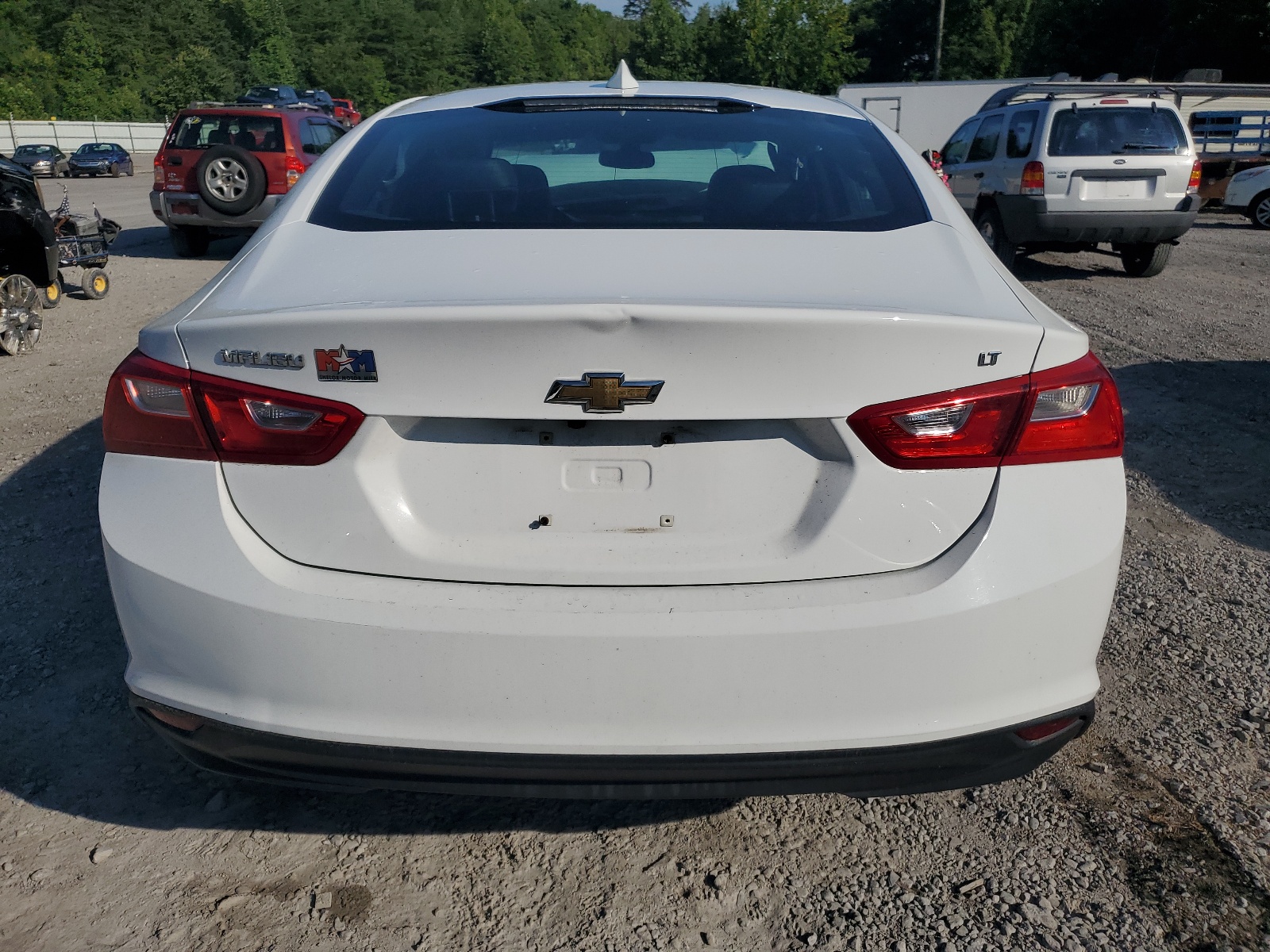 1G1ZD5ST7JF233011 2018 Chevrolet Malibu Lt