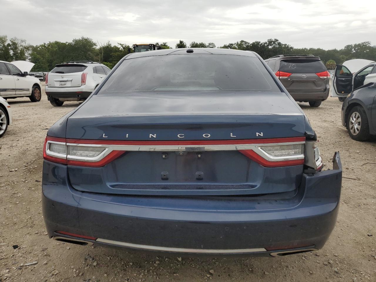 2017 Lincoln Continental Select VIN: 1LN6L9SKXH5600832 Lot: 62450024