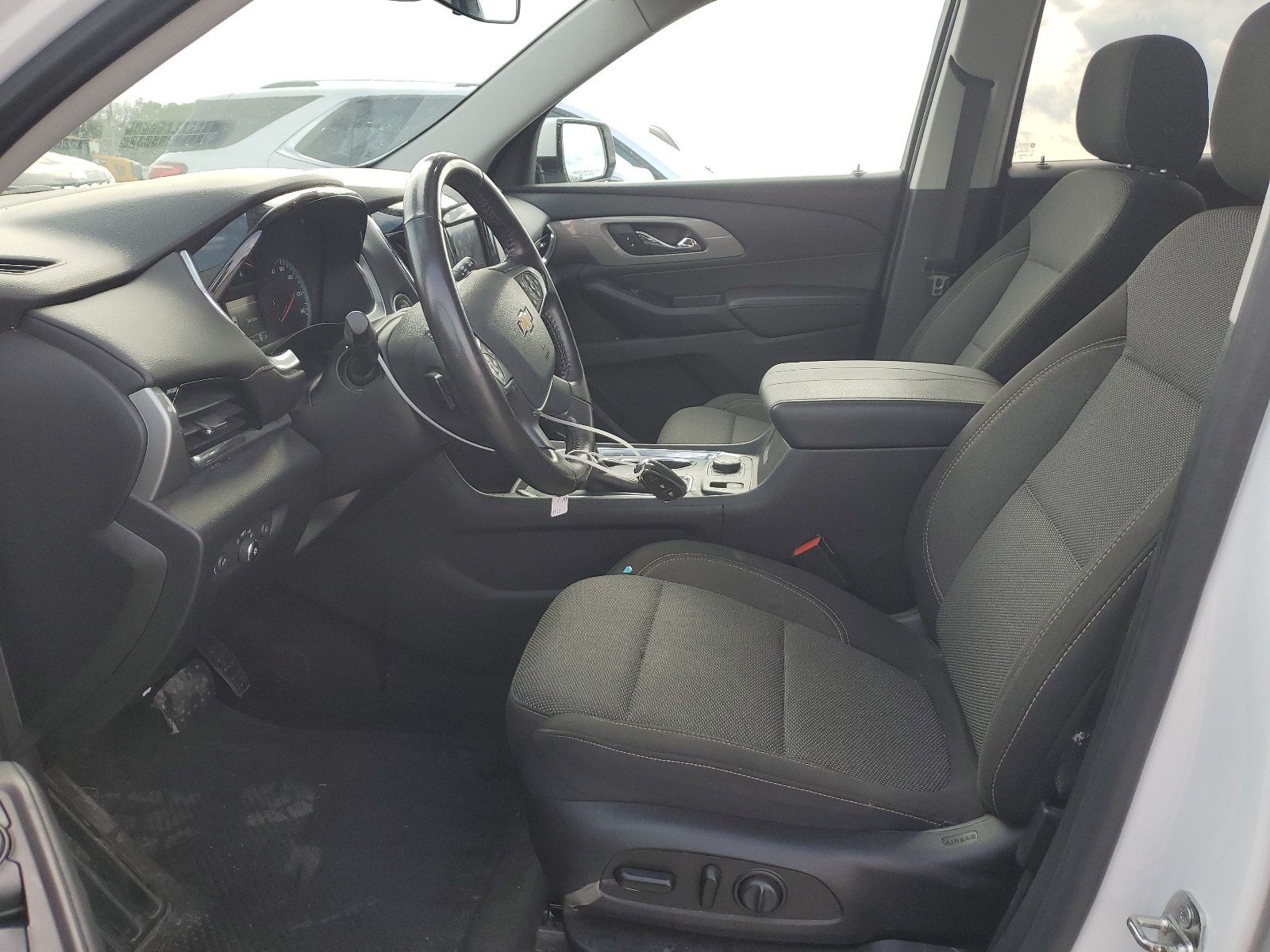 1GNEVMKW4LJ254400 2020 Chevrolet Traverse Lt