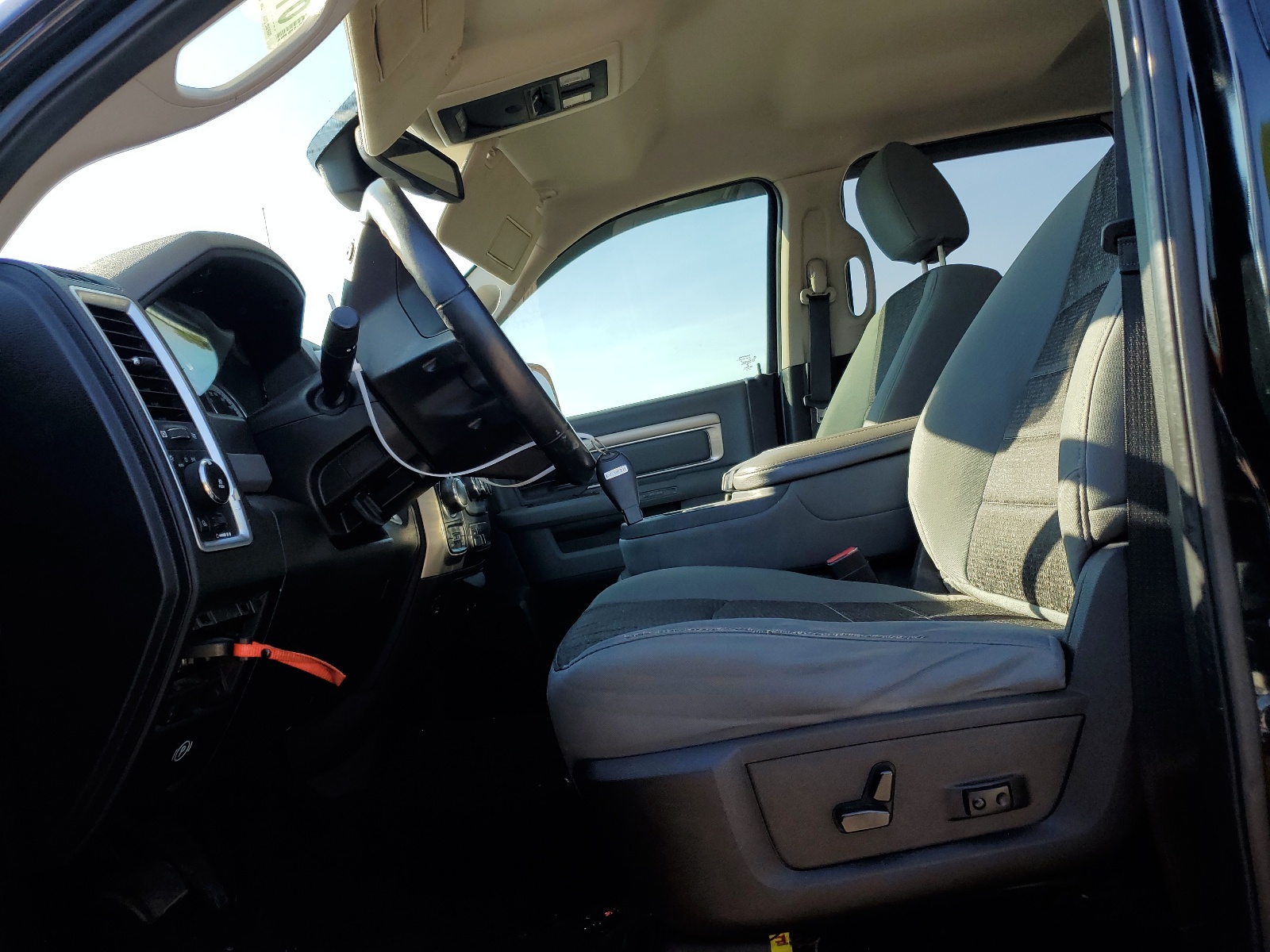 1C6RR7LT8ES115296 2014 Ram 1500 Slt