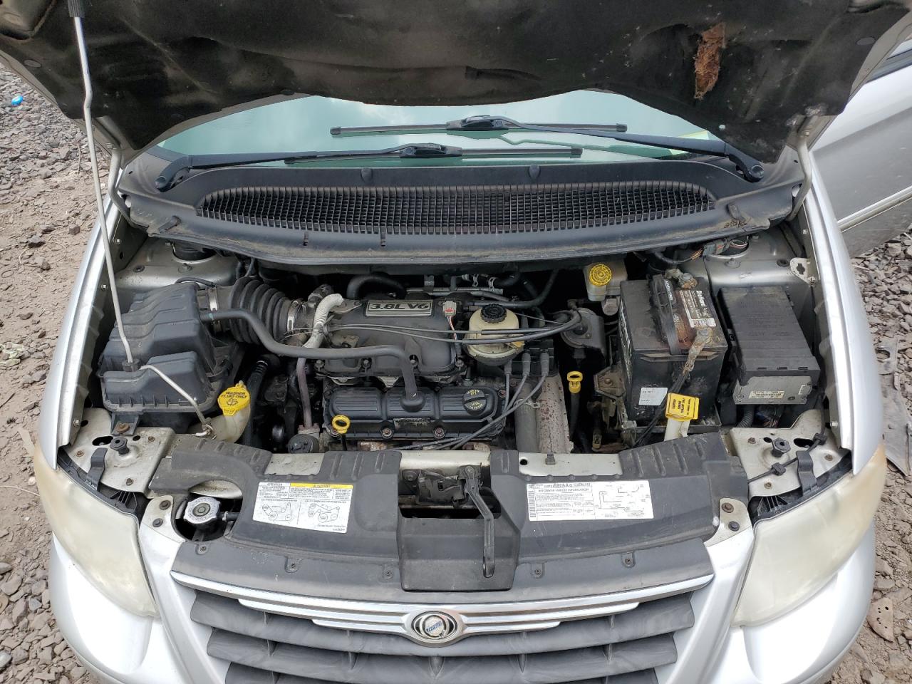 2006 Chrysler Town & Country Touring VIN: 2A8GP54LX6R647931 Lot: 63959554