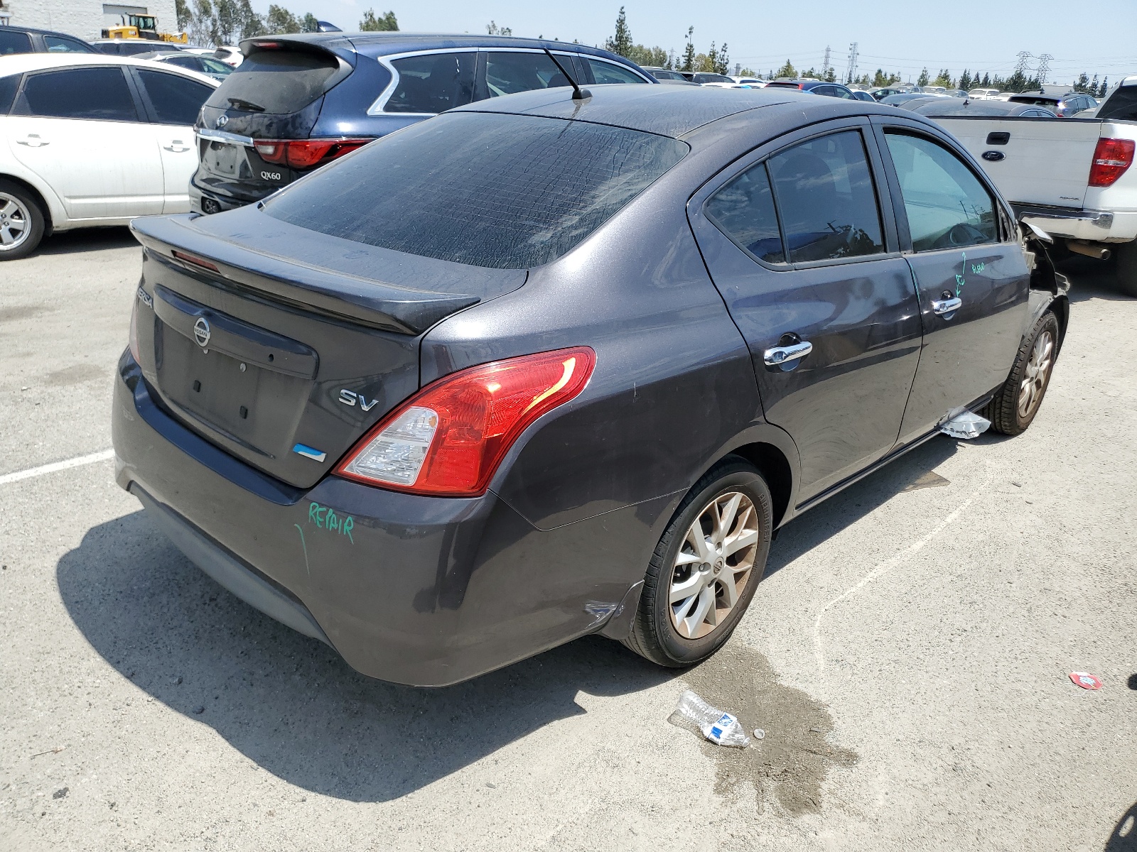 2015 Nissan Versa S vin: 3N1CN7AP1FL808469