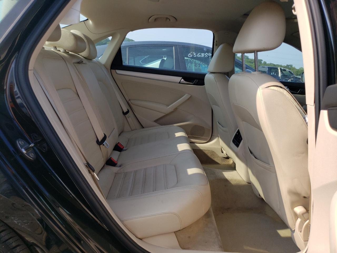 2013 Volkswagen Passat Se VIN: 1VWBM7A37DC136898 Lot: 63333344