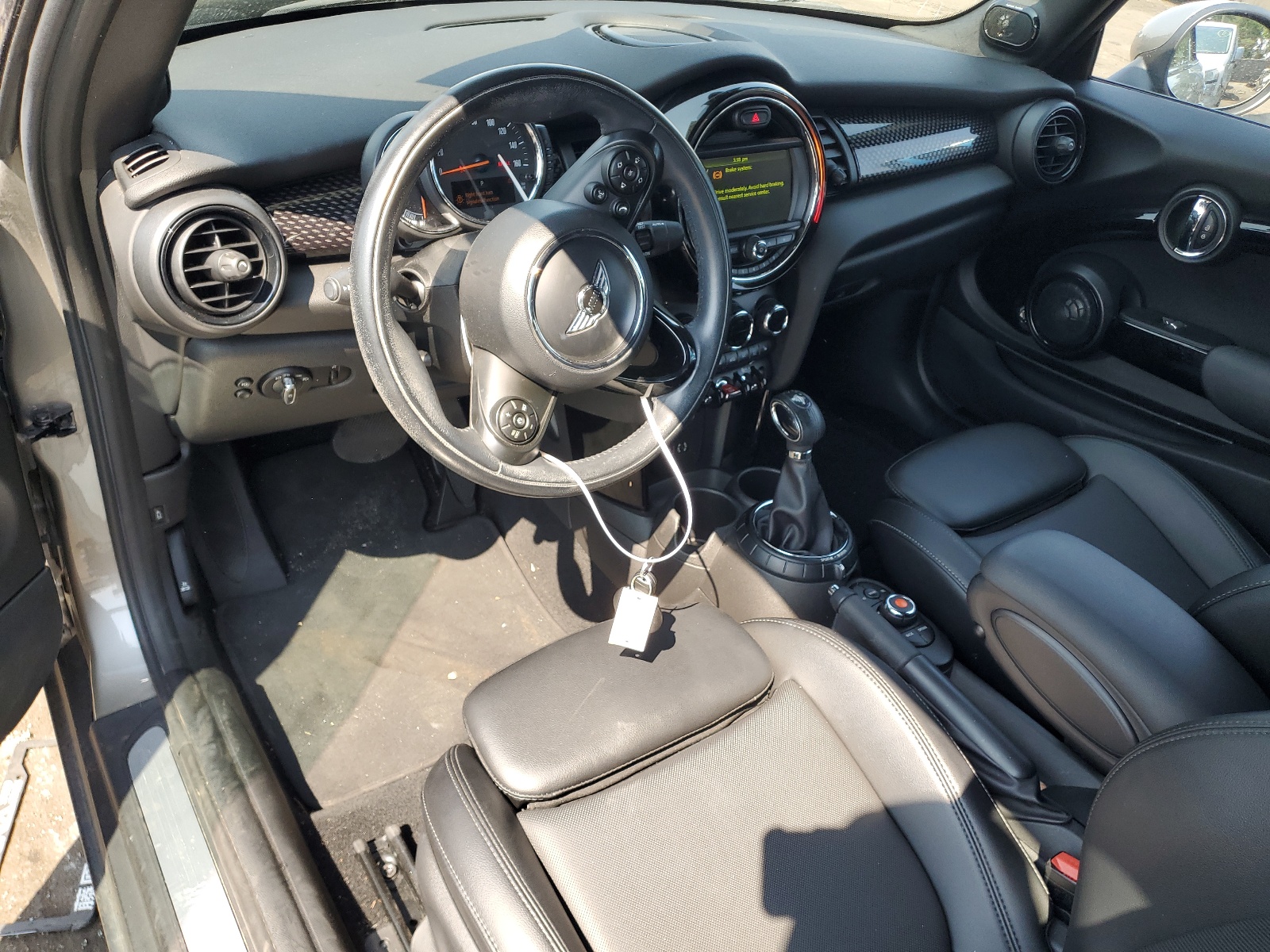 2017 Mini Cooper S vin: WMWWG9C36H3C82252