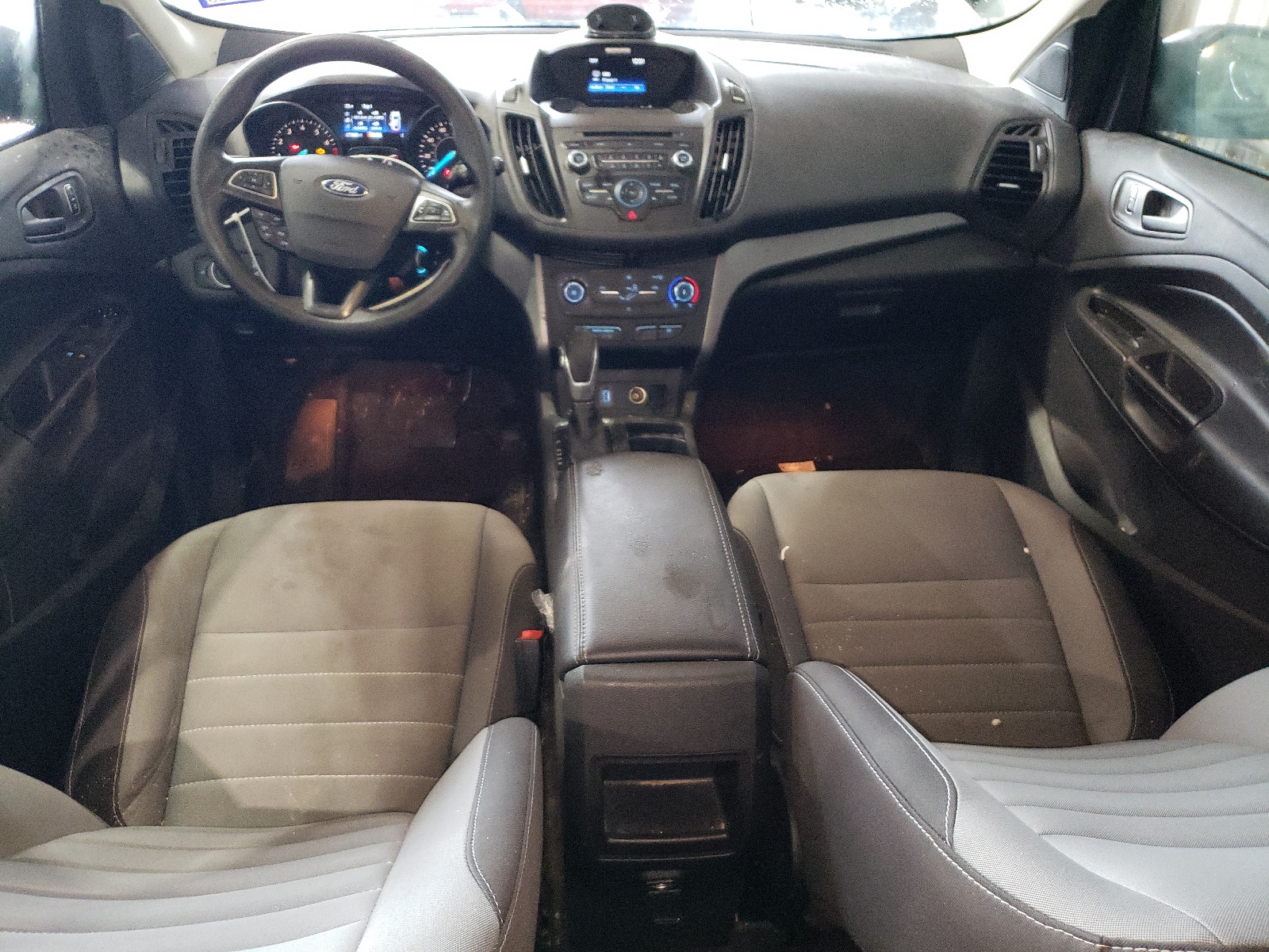 1FMCU0F72JUA71566 2018 Ford Escape S