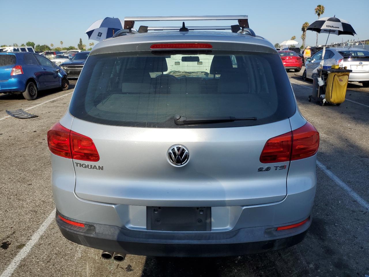 2015 Volkswagen Tiguan S VIN: WVGAV7AX5FW572001 Lot: 64941264