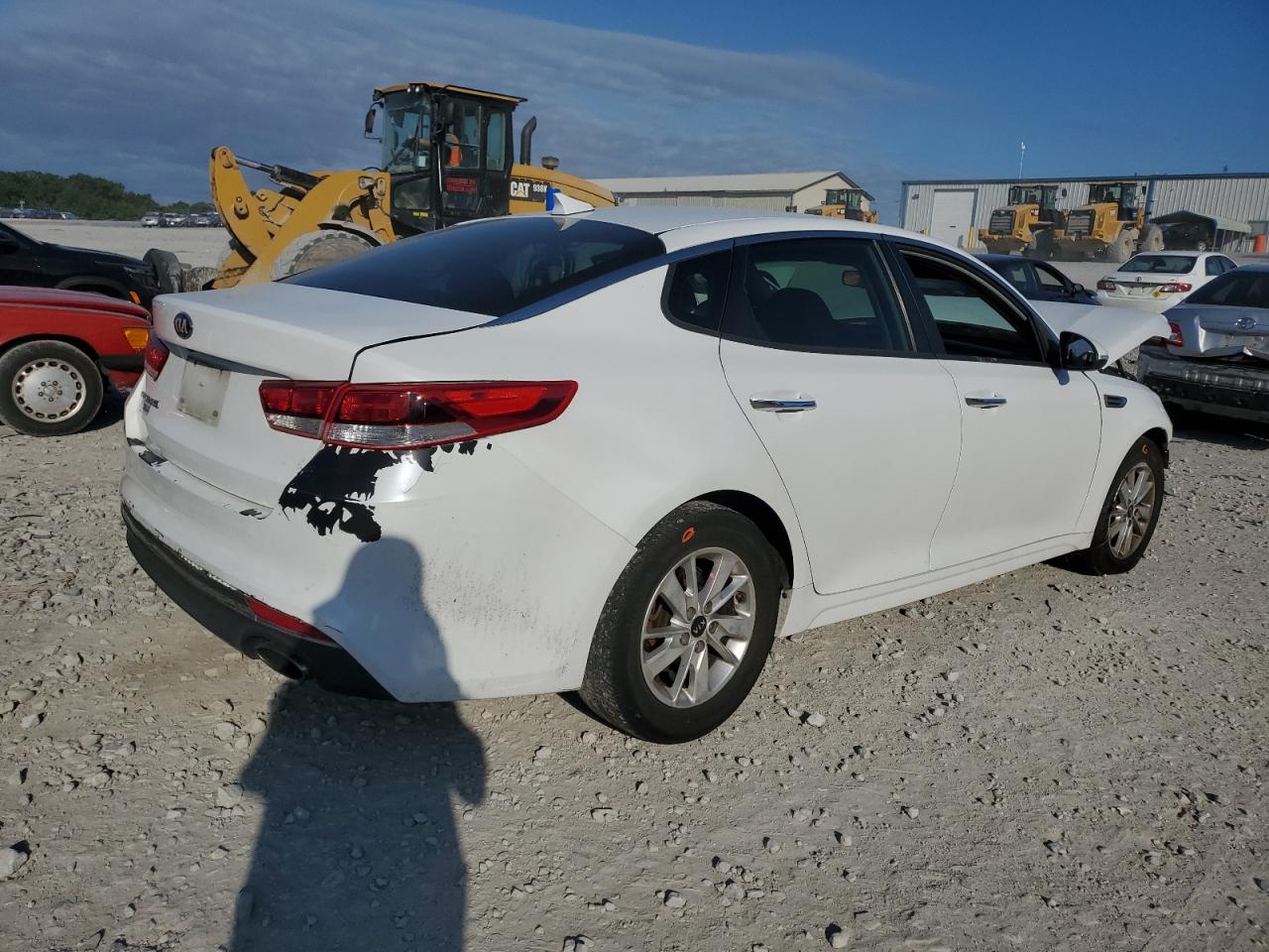 2018 Kia Optima Lx VIN: 5XXGT4L30JG182060 Lot: 61413914