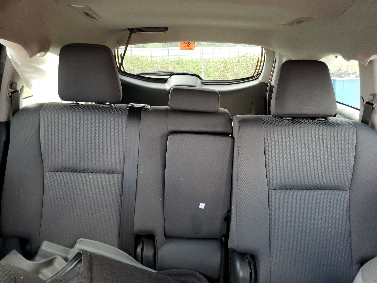 5TDZARFH3KS058819 2019 Toyota Highlander Le