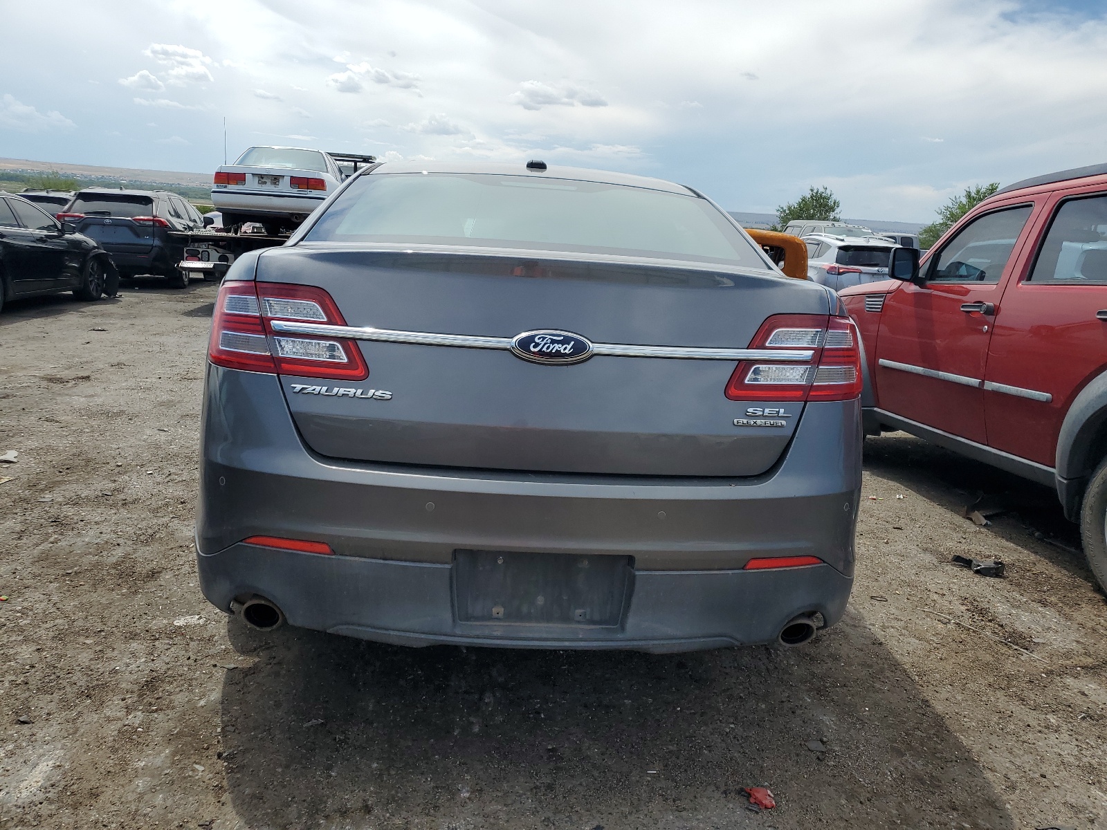 1FAHP2E87DG106585 2013 Ford Taurus Sel