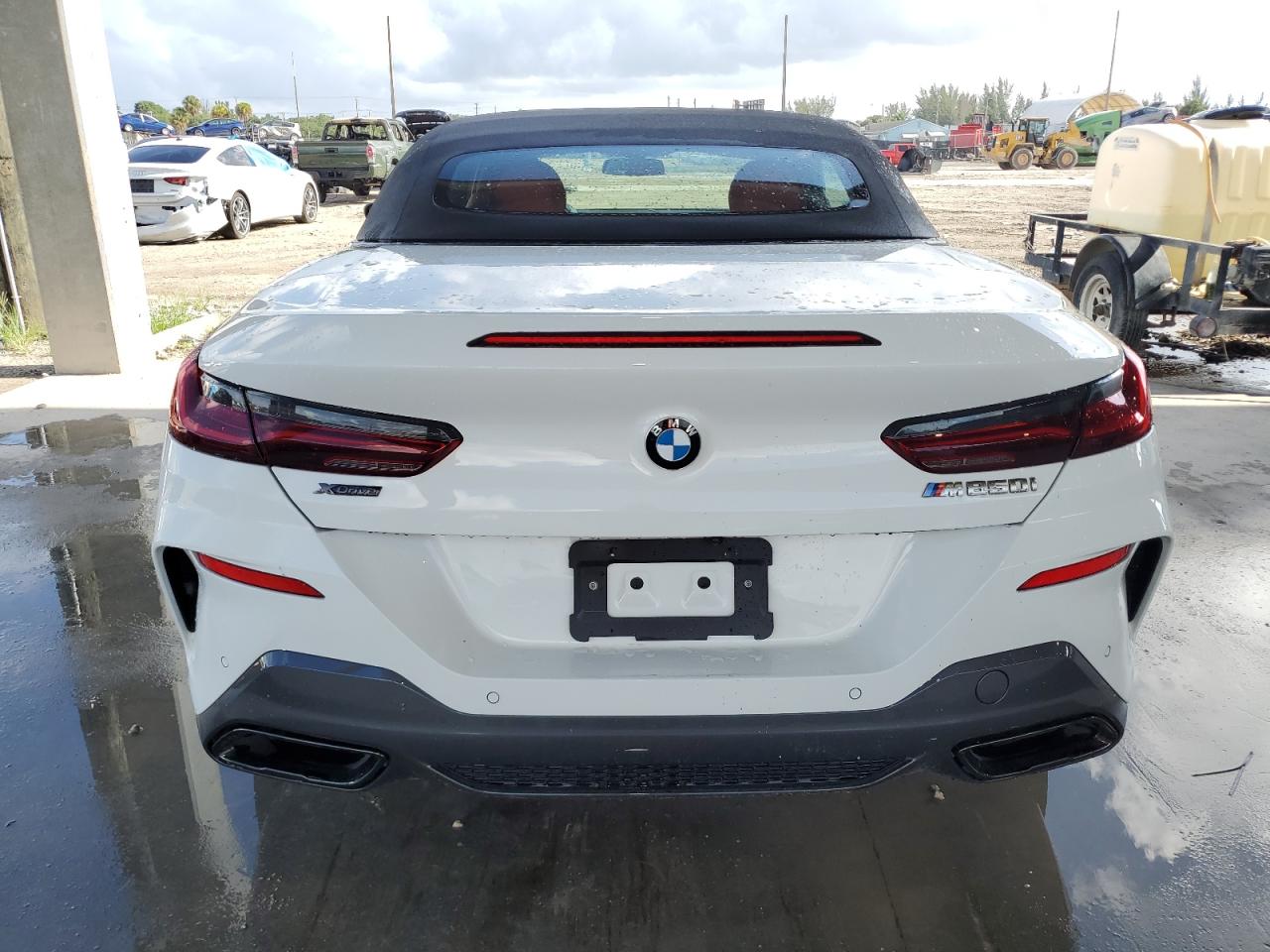 2022 BMW M850Xi VIN: WBAFY4C05NCH82307 Lot: 61818174