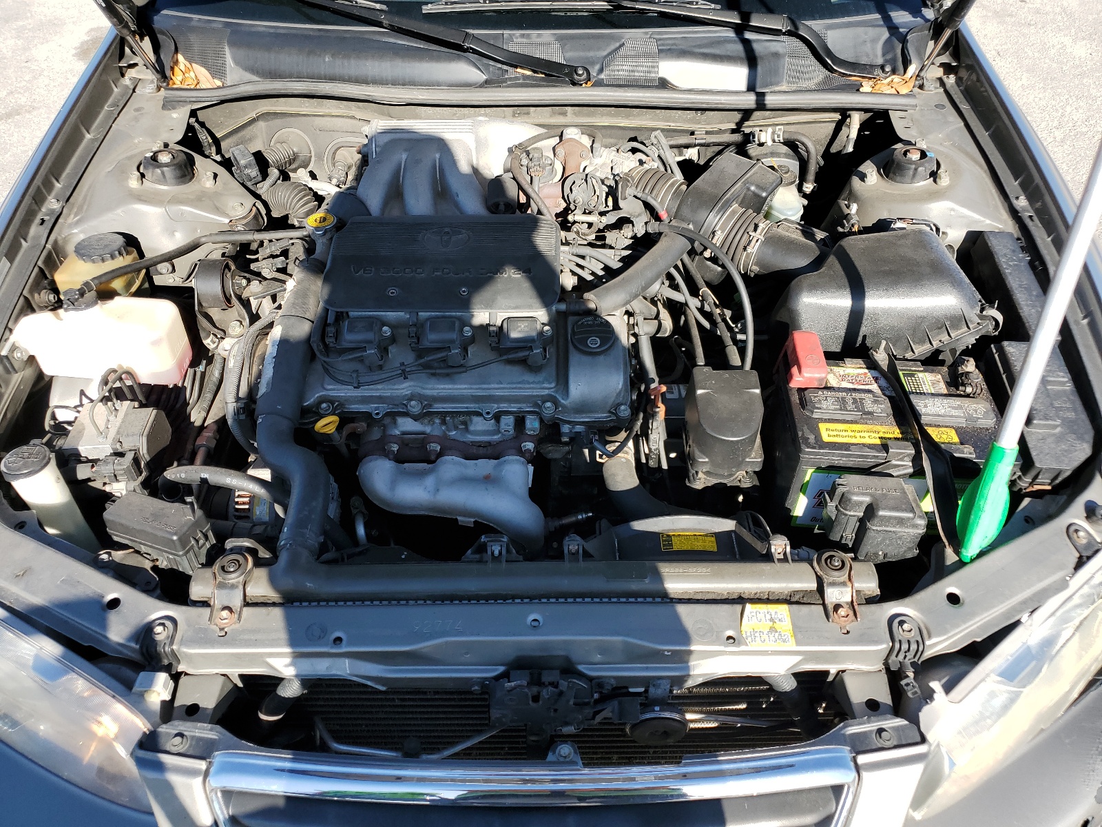 JT2BF28K3Y0260731 2000 Toyota Camry Le