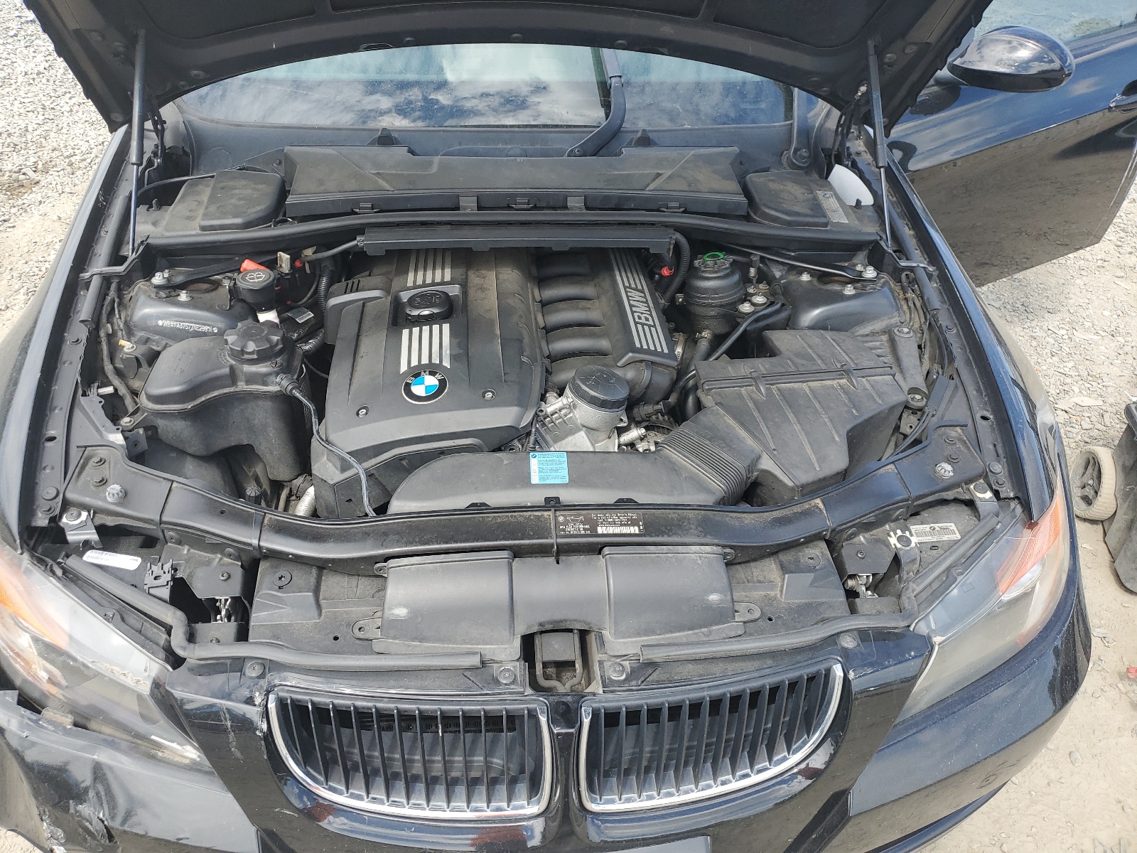 WBAVA37577NE25914 2007 BMW 328 I