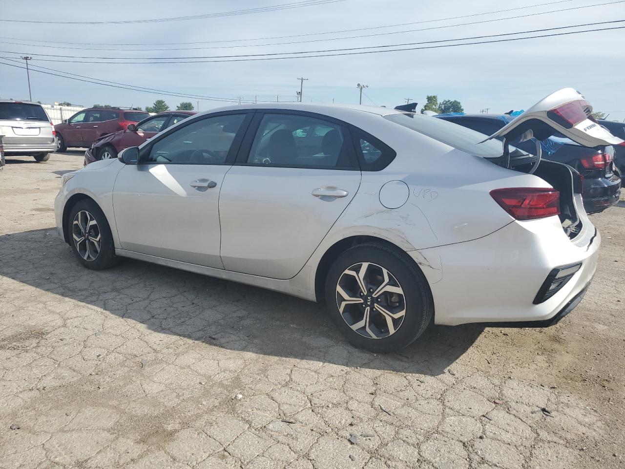 3KPF24AD0ME362565 2021 KIA FORTE - Image 2